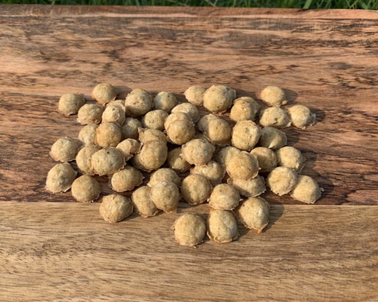 Chicken & catnip treats